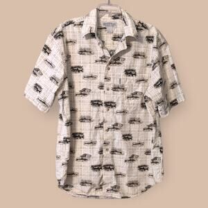 Outfitter's Shirt Large Fishing Themed